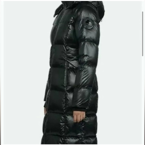 Pajar Jackets & Blazers - PAJAR Ruby Black Down Puffer Parka.